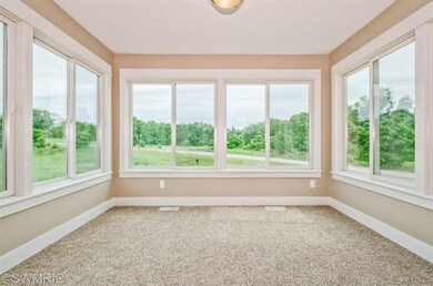 55 Brewer Park Cir unit 18, Grand Rapids, MI 49548 - photo 6