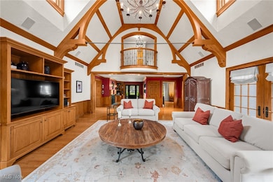 15157 Hemlock Point Rd, Chagrin Falls, OH 44022 - photo 5