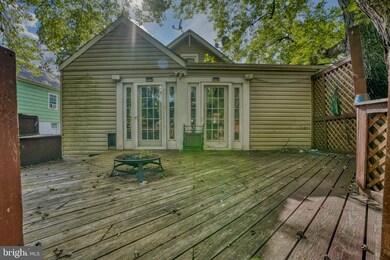 8721 Eddington Rd, Parkville, MD 21234 - photo 4