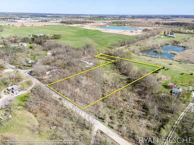 6-web-or-mls-1057 W Tuttle Rd-6