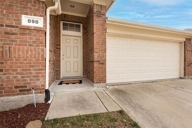 898 Bowie Dr, Lavon, TX 75166 - photo 2