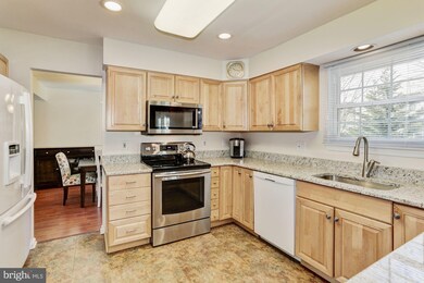 8 Holland Ct, Reisterstown, MD 21136 - photo 7