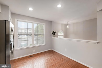 3280 W Springs Dr unit 8, Ellicott City, MD 21043 - photo 6