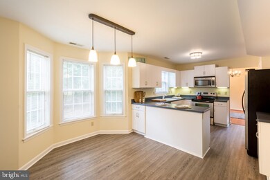 23112 Autumn Leaf Way, California, MD 20619 - photo 5