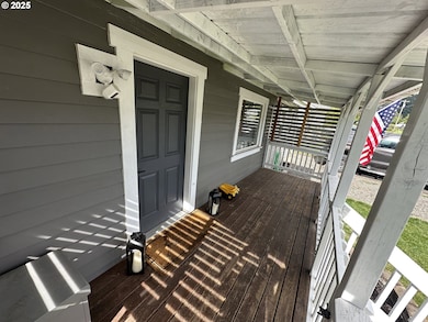 48399 E 1st St, Oakridge, OR 97463 - photo 2