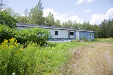 1976 Mobile Home