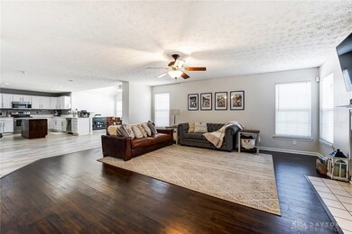 470 Stanton Dr, Springboro, OH 45066 - photo 7