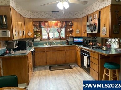 5095 Sunnyside Rd SE, Salem, OR 97306 - photo 4