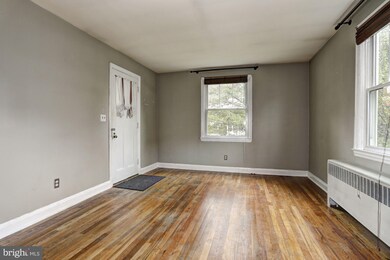 3302 Chesley Ave, Parkville, MD 21234 - photo 4