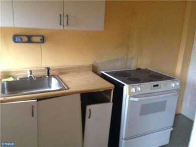 415 Darby Terrace, Darby, PA 19023 - photo 7