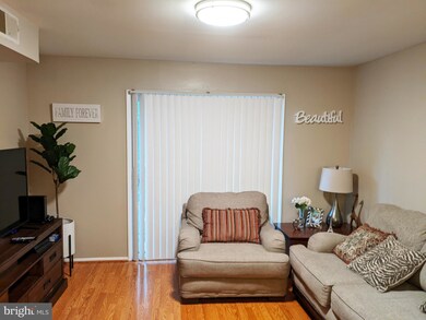 816 Putnam Blvd unit 47, Wallingford, PA 19086 - photo 3
