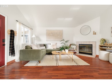 8422 SE 65th Ave, Portland, OR 97206 - photo 3