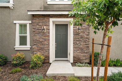 4254 Azure Ct, Riverside, CA 92505 - photo 4