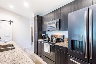 219 Lewis Cir unit 112, Punta Gorda, FL 33950 - photo 6