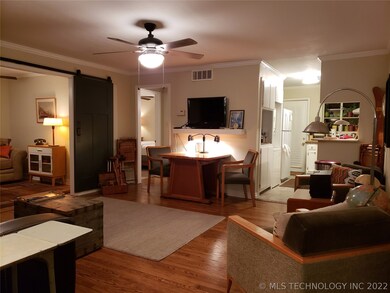 1329 E 38th Place unit A, Tulsa, OK 74105 - photo 2