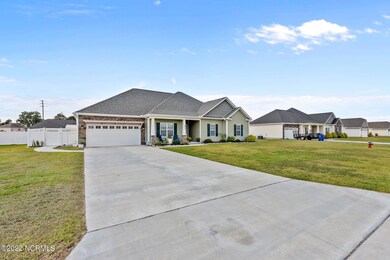 2850 Connet St, Winterville, NC 28590 - photo 5