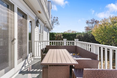 75 Saddle Rock Rd, Stamford, CT 06902 - photo 6