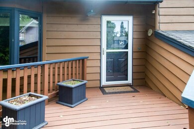 20-Front Porch_DMD_2220