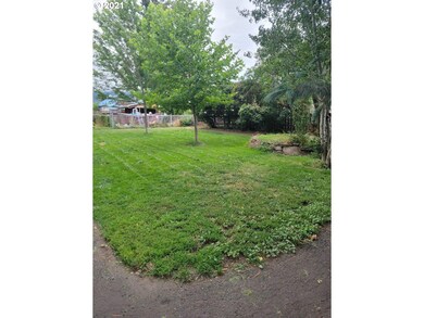 1312 V Ave, La Grande, OR 97850 - photo 2