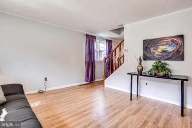 942 Circle Dr, Halethorpe, MD 21227 - photo 3