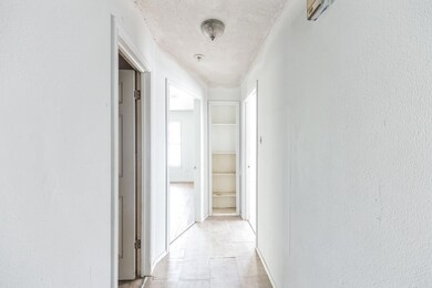 306 Myers Ave, Cleburne, TX 76033 - photo 7