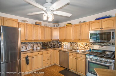 _RMJ0835 kitchen
