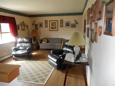 121 Laurel Dr, Saint Johnsbury, VT 05819 - photo 6