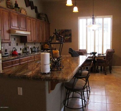 Kitchen & Breakfast Nook
