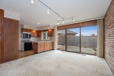 2000 Plymouth Ln unit 1, Northbrook, IL 60062 - photo 7