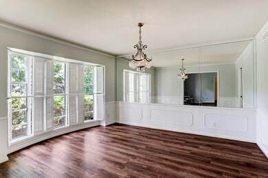 10003 Pine Forest Rd, Houston, TX 77042 - photo 5