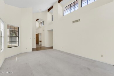 1839 E Sarah Ln-7