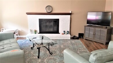 6956 Sonora Dr N, Jacksonville, FL 32244 - photo 4