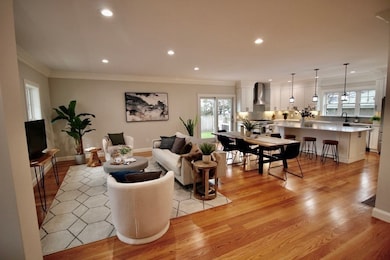 43 Winter St, Arlington, MA 02474 - photo 2