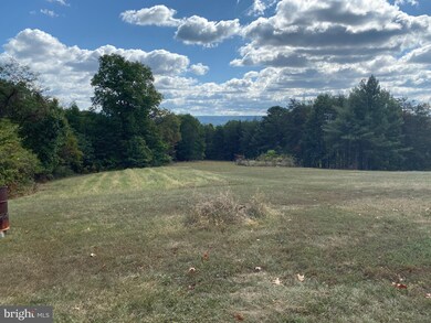 765 Sawmill Rd, Hedgesville, WV 25427 - photo 7