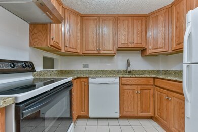287 Hanover St unit 5-3, Boston, MA 02113 - photo 6