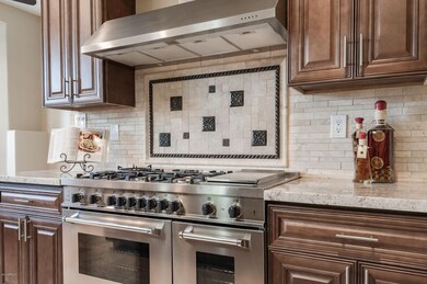 007 - Bertazzoni Dual Fuel Range & Oven