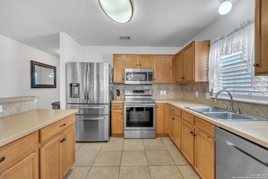 3850 Sumantra Cliff, San Antonio, TX 78261 - photo 7