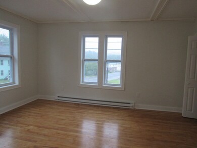 311 Providence Rd unit 3, South Grafton, MA 01560 - photo 4