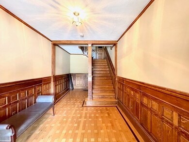 500 Centre St unit 3, Newton, MA 02458 - photo 2