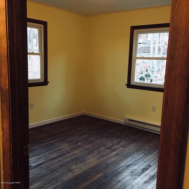 1146 Maple Lake Dr, Bushkill, PA 18324 - photo 7