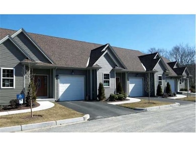 315 River Rd unit 38, Lincoln, RI 02865 - photo 2