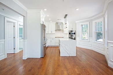 104 Walnut St, Brookline, MA 02445 - photo 5