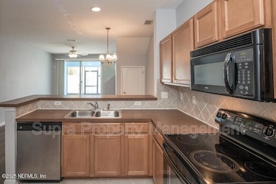 6092 Bartram Village Dr, Jacksonville, FL 32258 - photo 7