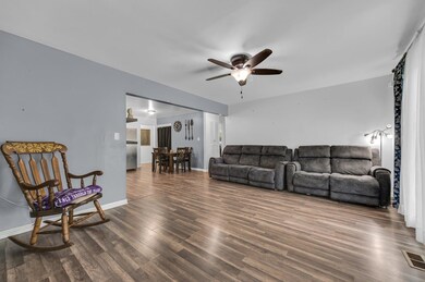 4-web-or-mls-25229 Hanover St Dearborn H