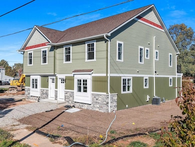 422 4th St, Green Bay, WI 54304 - photo 2