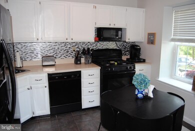 1406 Sentry Ln, Norristown, PA 19403 - photo 4