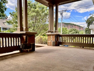 595 Central Ave, New Haven, CT 06515 - photo 3