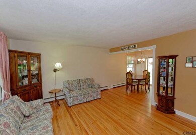 33 Jefferson Ave, Rensselaer, NY 12144 - photo 4