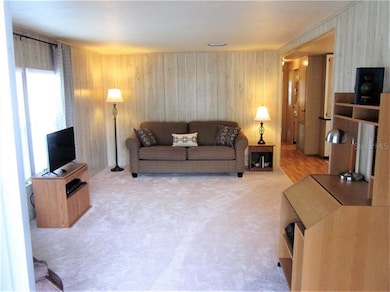 5527 Betmar Dr, Zephyrhills, FL 33542 - photo 3