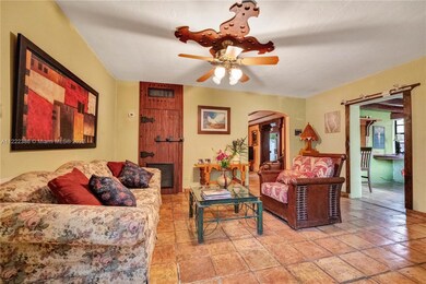 Living Room3